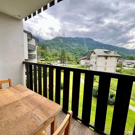 Apartamento Cocooning Avec Balcon, Parking Souterrain Au Coeur De - Fr-1-624-70 *